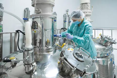 Explore Bioreactor Control Systems: Guide to Sensors, Automation, and Insights